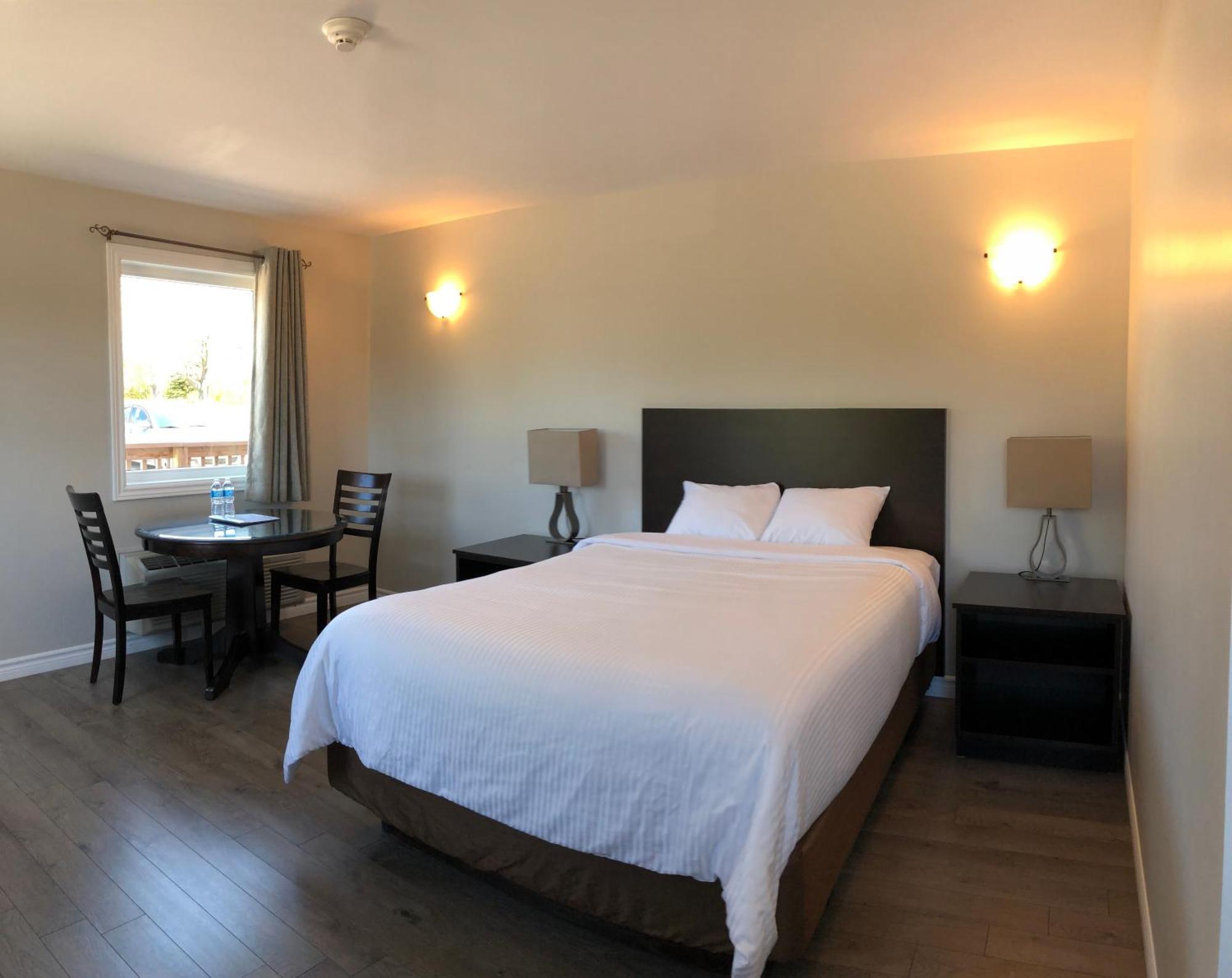Kow'S Inn Bras D'or Exterior foto
